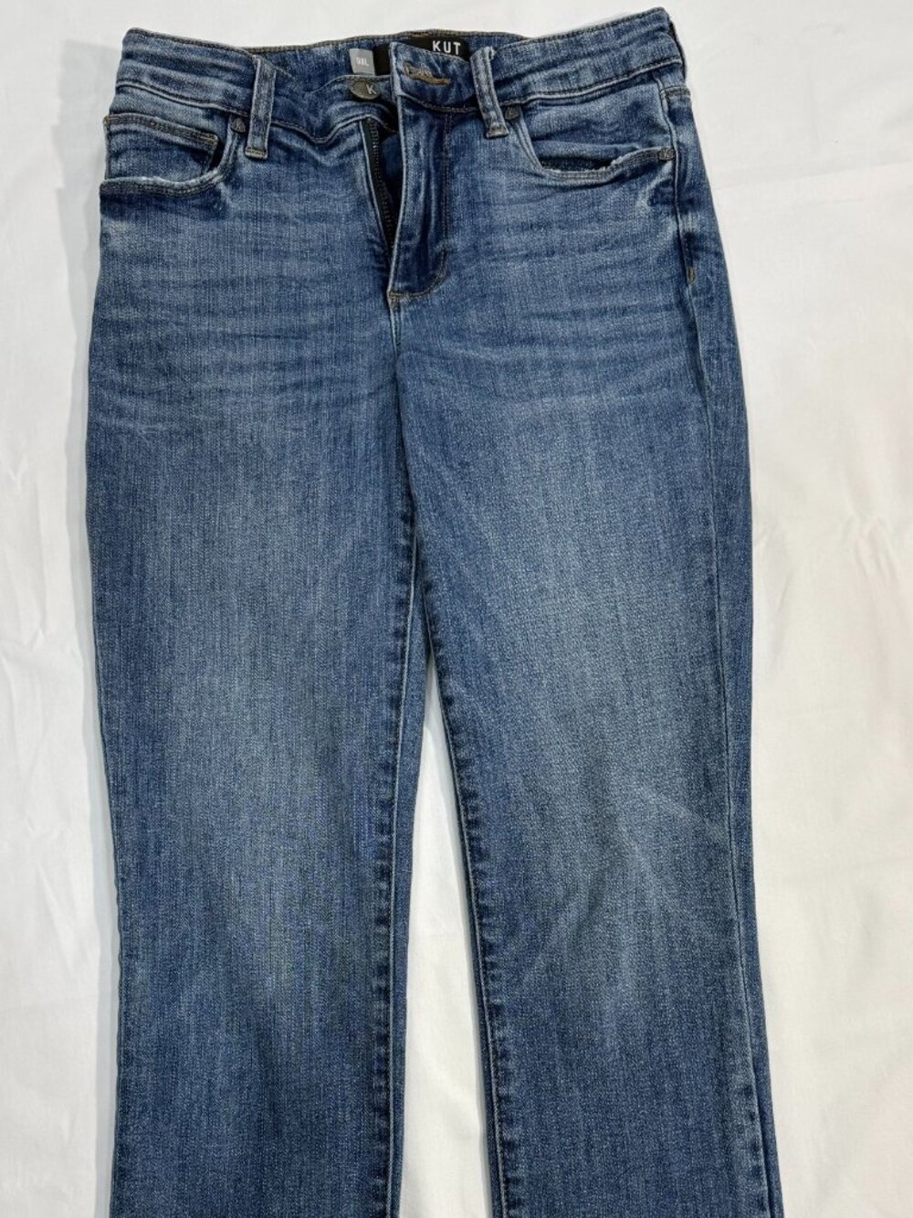 KUT from the Kloth Amy Frayed Crop Straight Leg Jeans size‎ 00